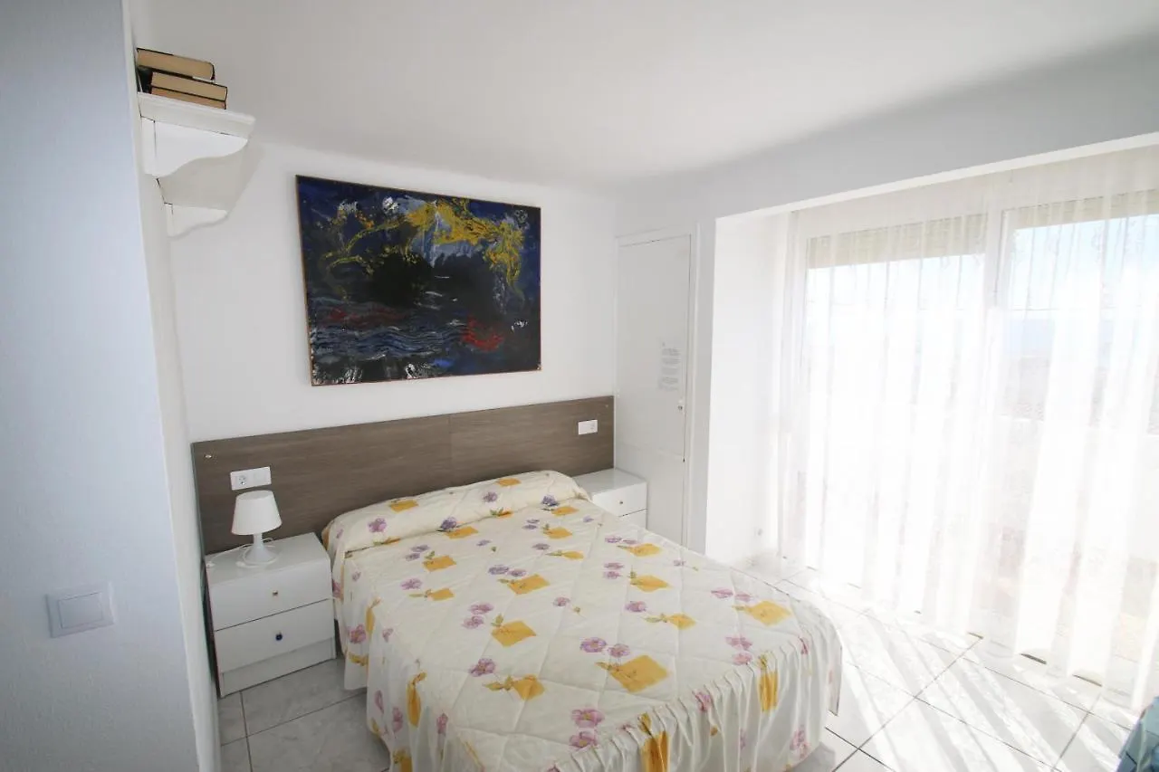 Estudio 7 Miami Playa 0*,  Spanje